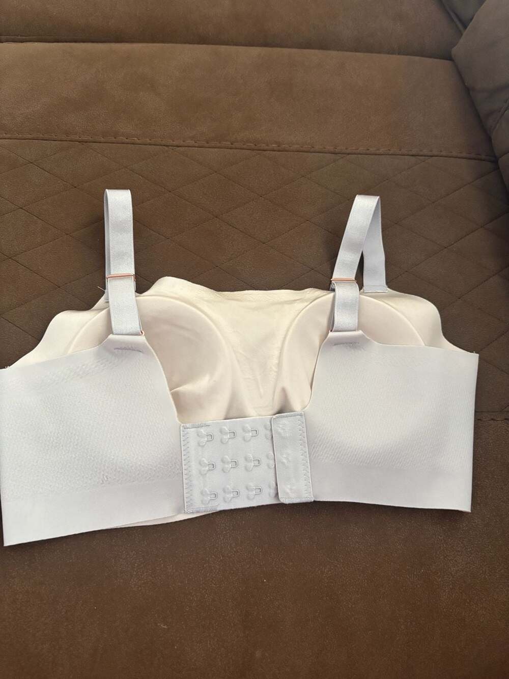 Lot of 3 Breezies Seamless Unlined Wirefree Comfort Bras Pastel Colors - Picture 6 of 15